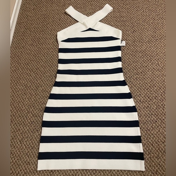 BABATON Sculpt Knit Criss Cross Dress - Picture 4 of 9